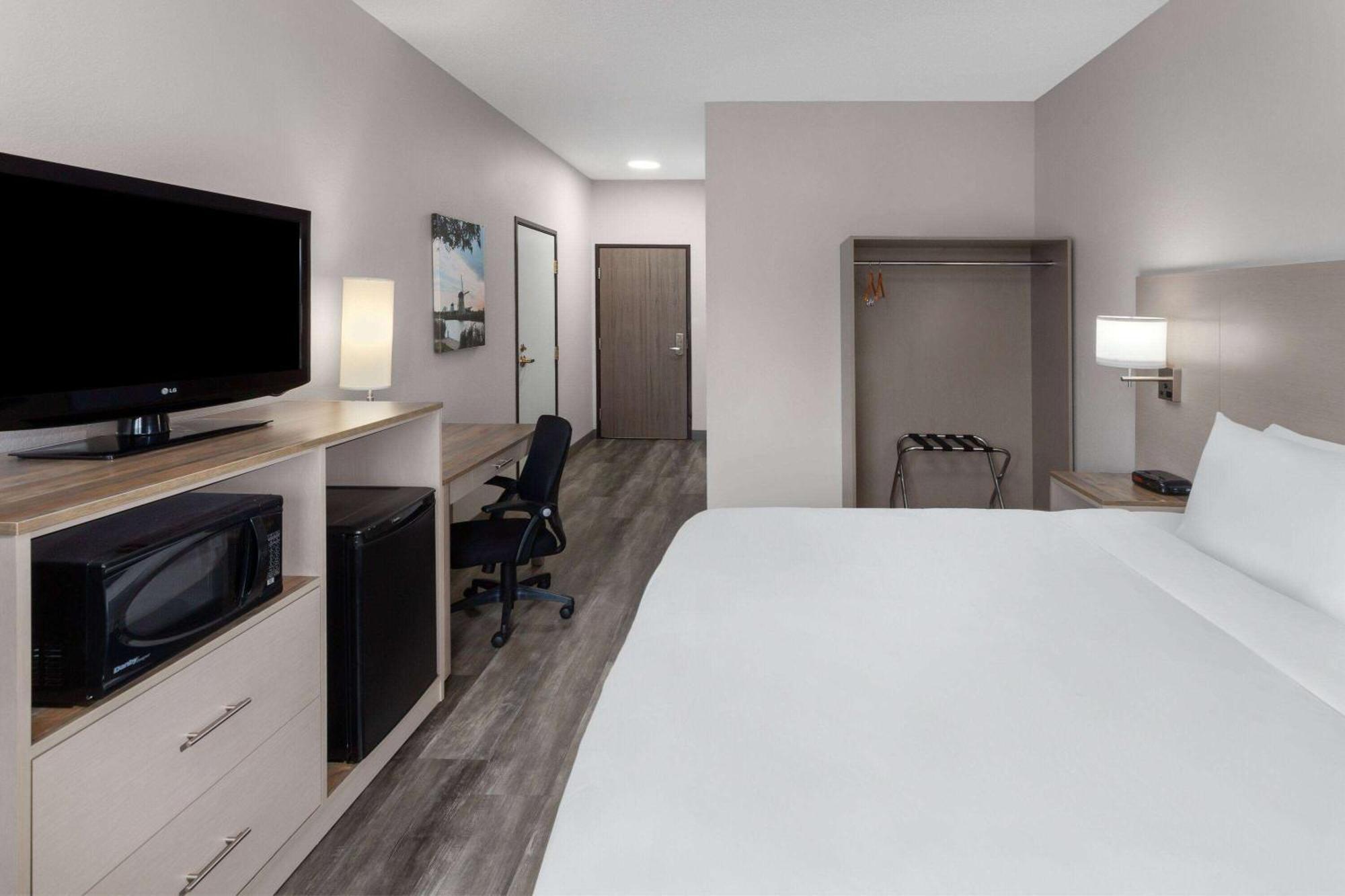 Links Bos Landen Hotel & Spa Of Pella, Trademark By Wyndham Exteriör bild